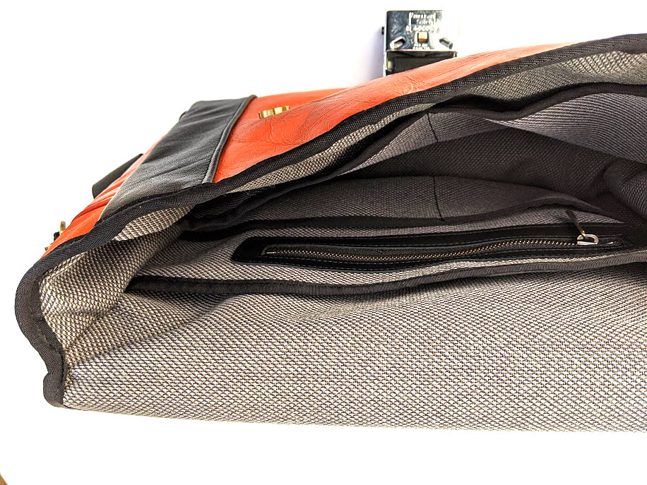 Laptop - Lamborghini Diablo — view 8