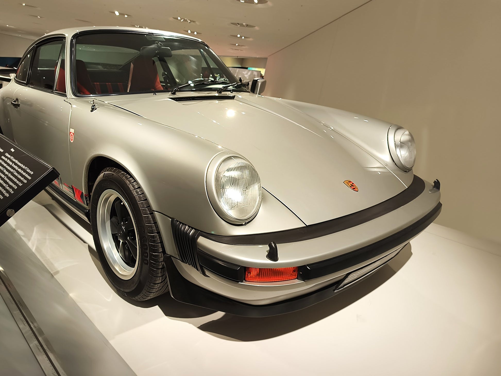 "No. 1" 911 Turbo Weekender - McLaughlan Tartan — view 10