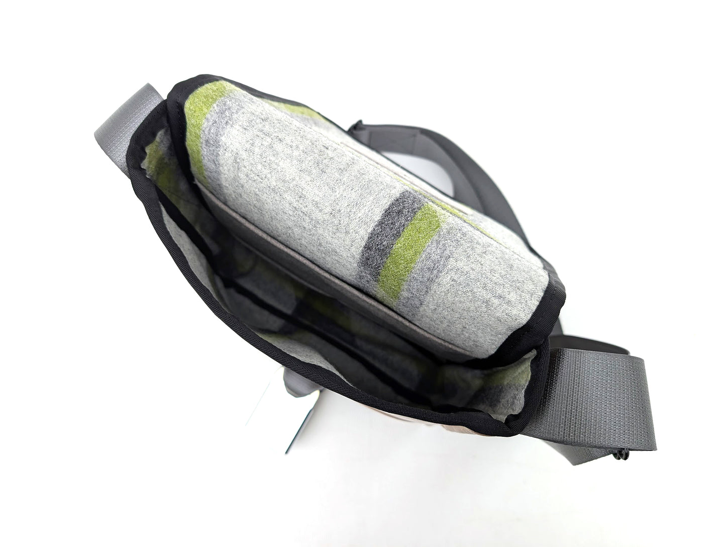 Mini Messenger - 1978 Cadillac Fleetwood Brougham