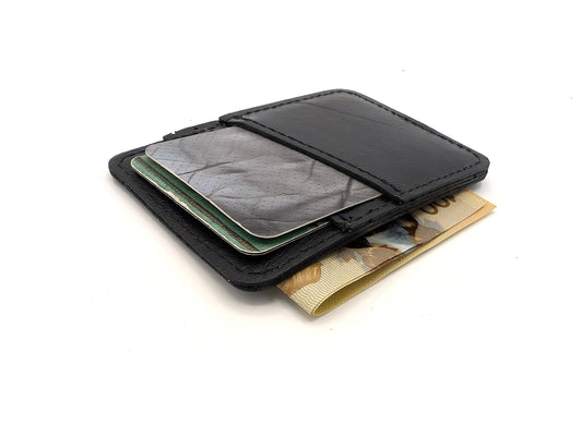 Minimalist Wallet - 1995 Mercedes E320