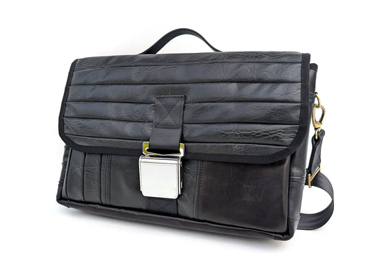 Laptop - 1971 De Tomaso Pantera