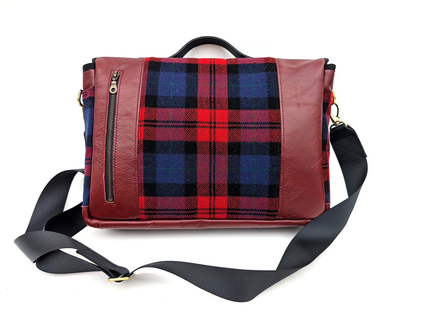 "No. 1" 911 Turbo Laptop - McLaughlan Tartan — back view