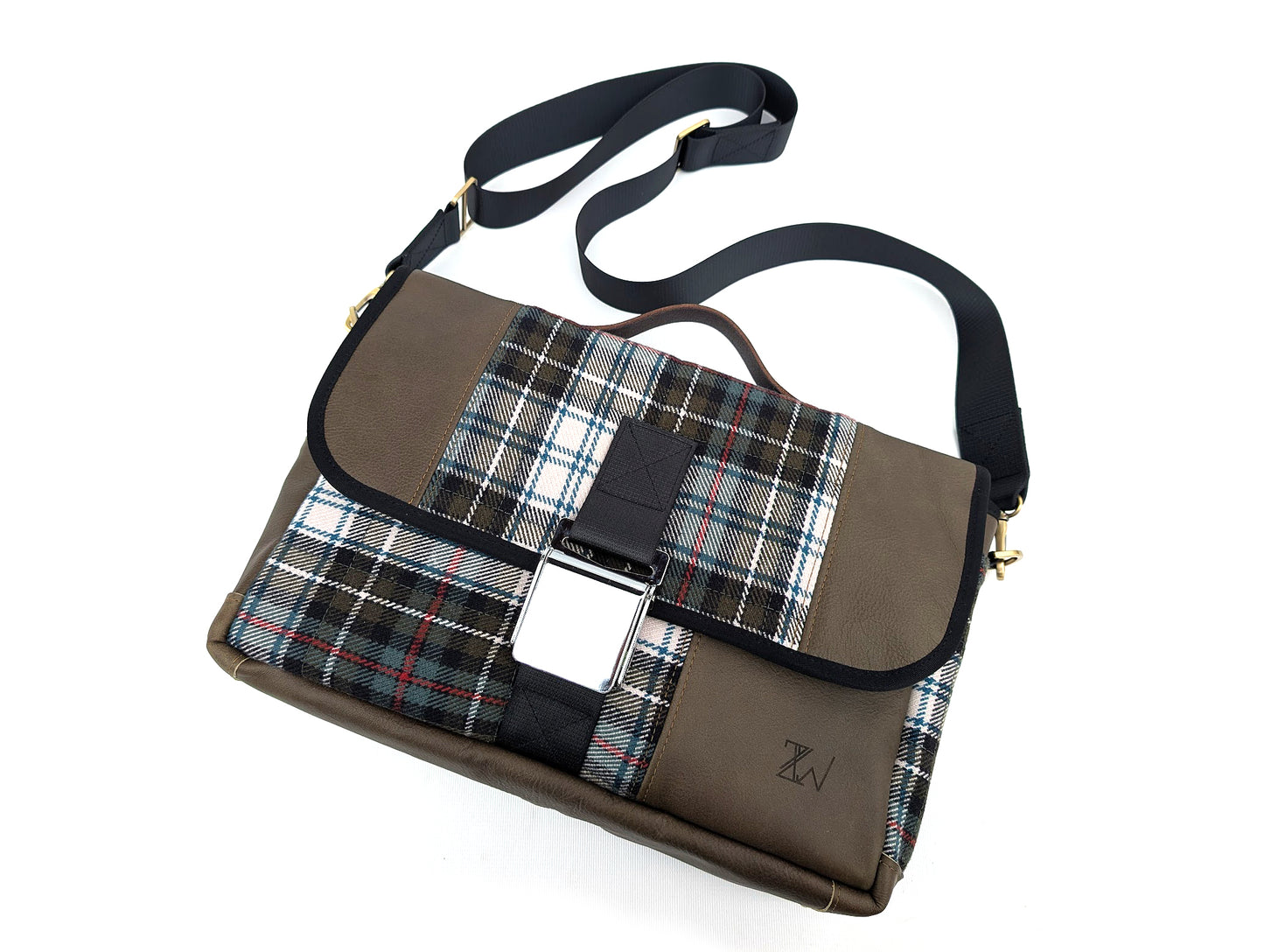 "Code 265" 930 Turbo Laptop - Mackenzie Tartan — interior detail