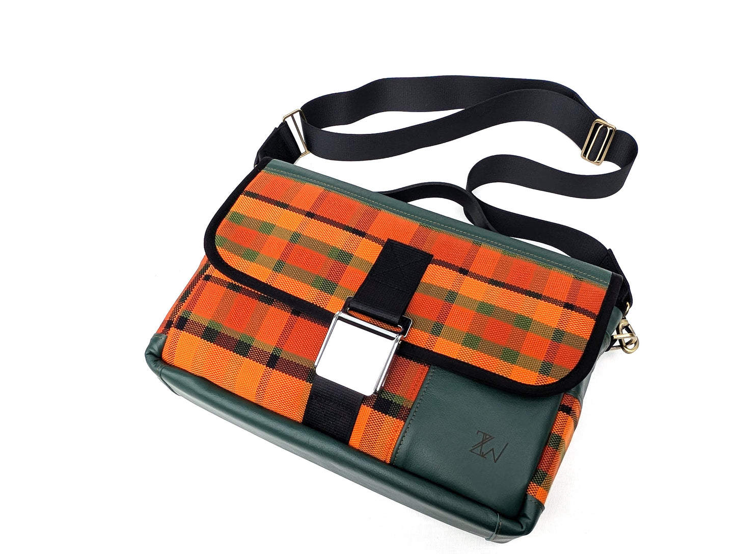 1975 Volkswagen Westfalia T2 Laptop - Orange Plaid