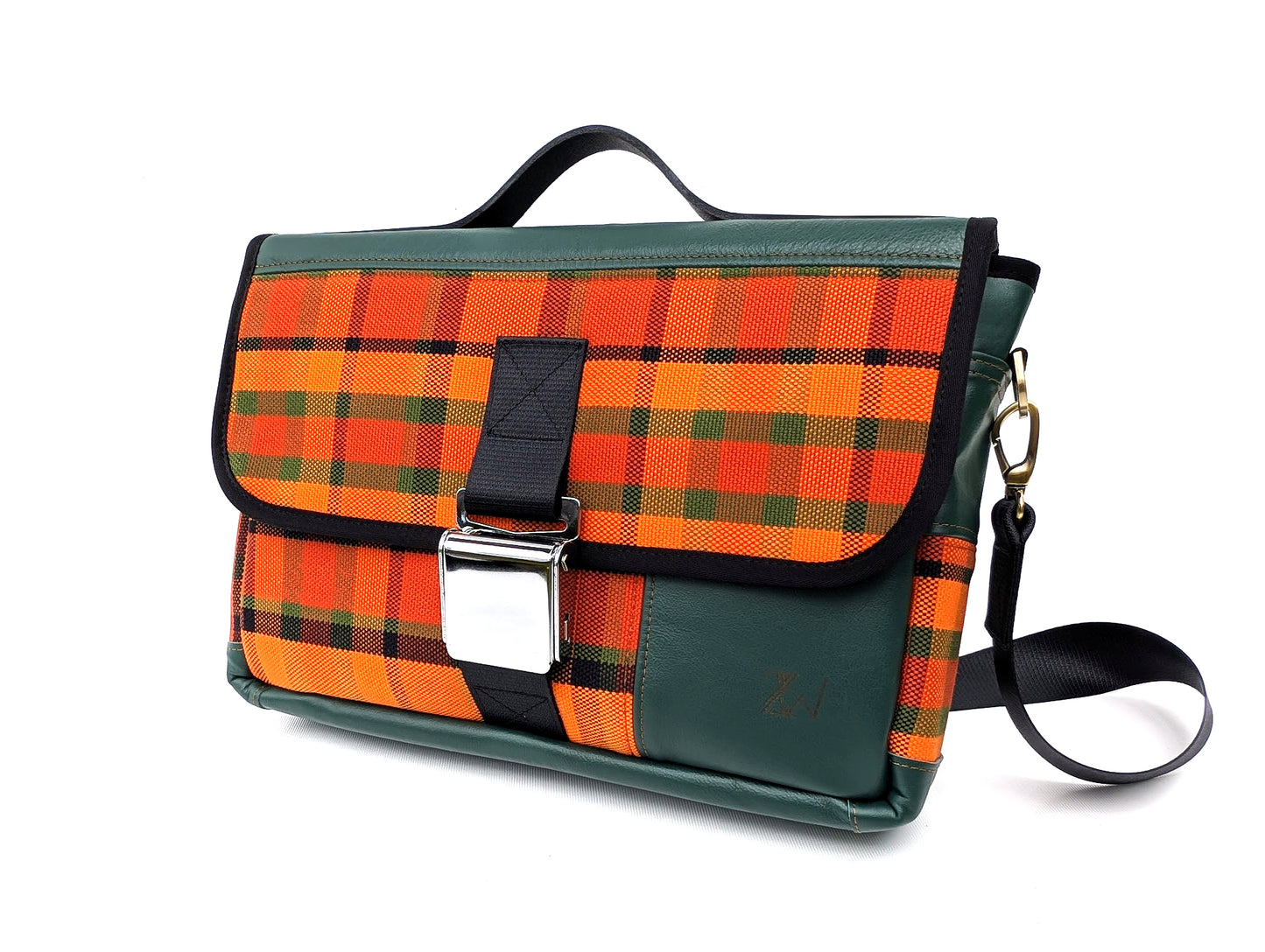 1975 Volkswagen Westfalia T2 Laptop - Orange Plaid